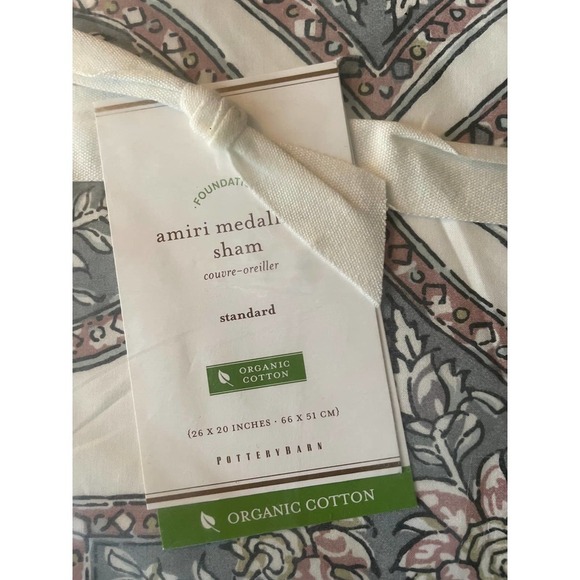 NWT Pottery Barn Organic Cotton pillow sham 26” x 20” - Picture 4 of 7